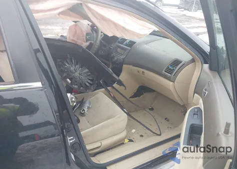 2006 Honda Accord 2.4 Lx from USA, damaged, VIN 1HGCM56476A074254